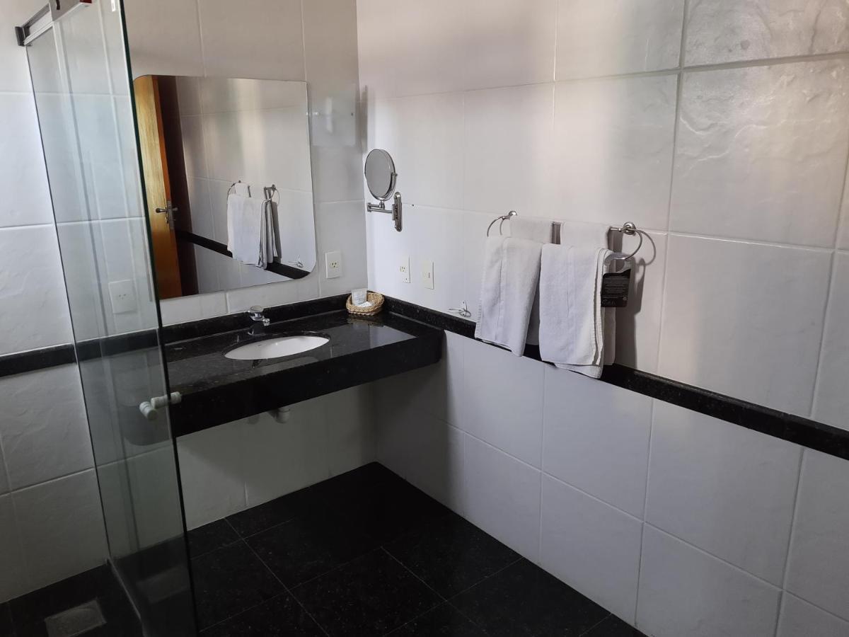 Constantino Hotel E Eventos Juiz de Fora Exteriér fotografie Bathroom