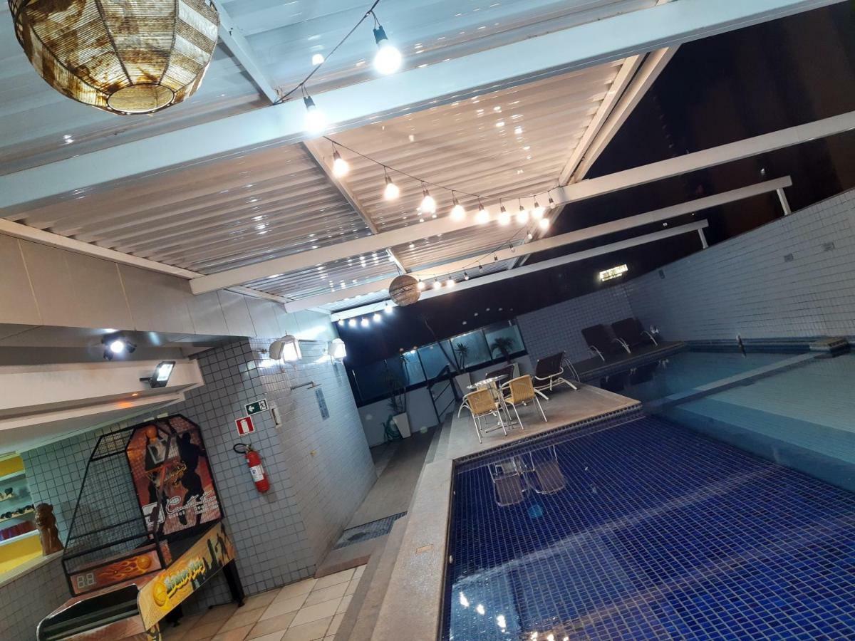 Constantino Hotel E Eventos Juiz de Fora Exteriér fotografie The swimming pool at the hotel